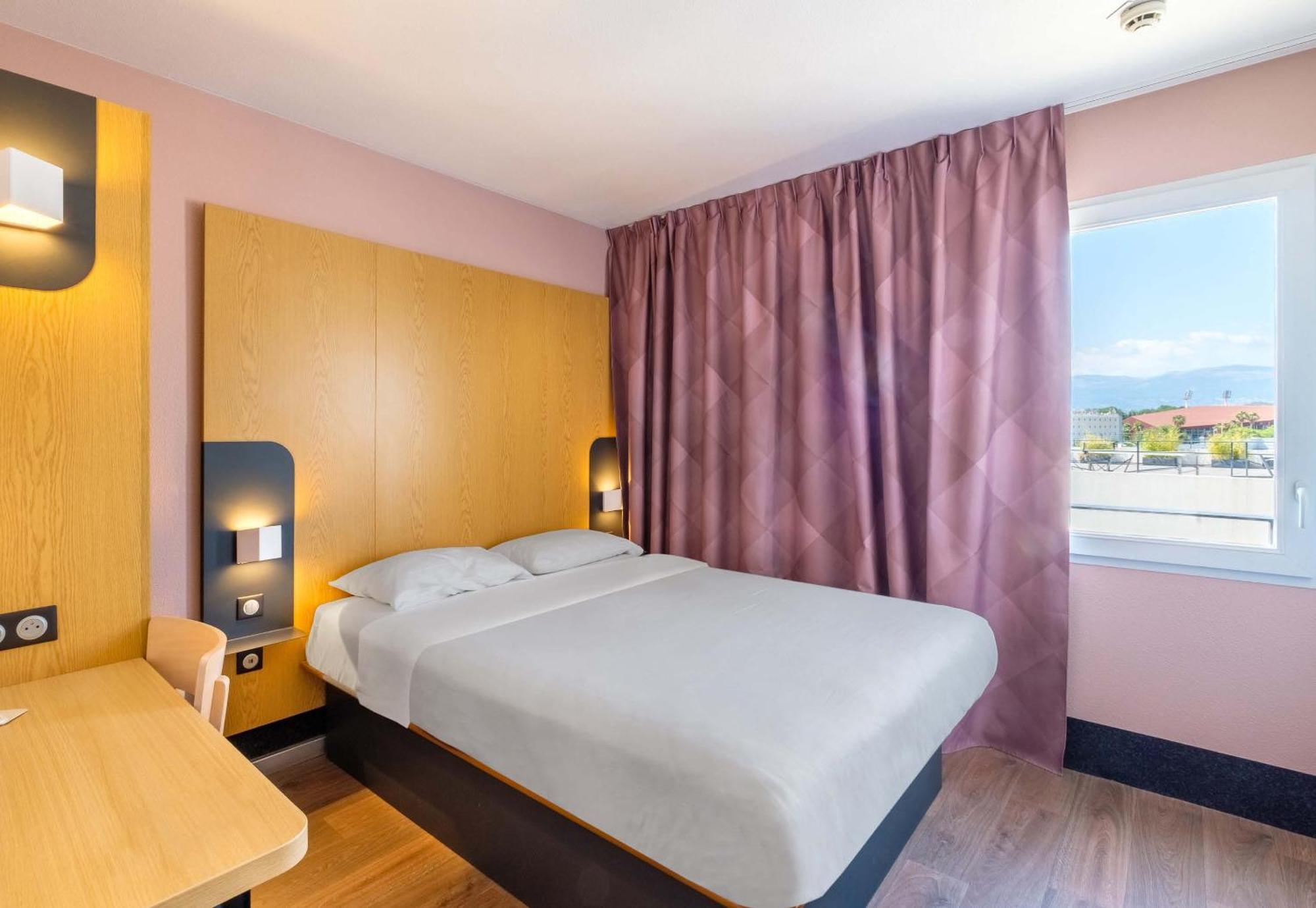 B&B Hotel Cannes La Bocca Plage מראה חיצוני תמונה